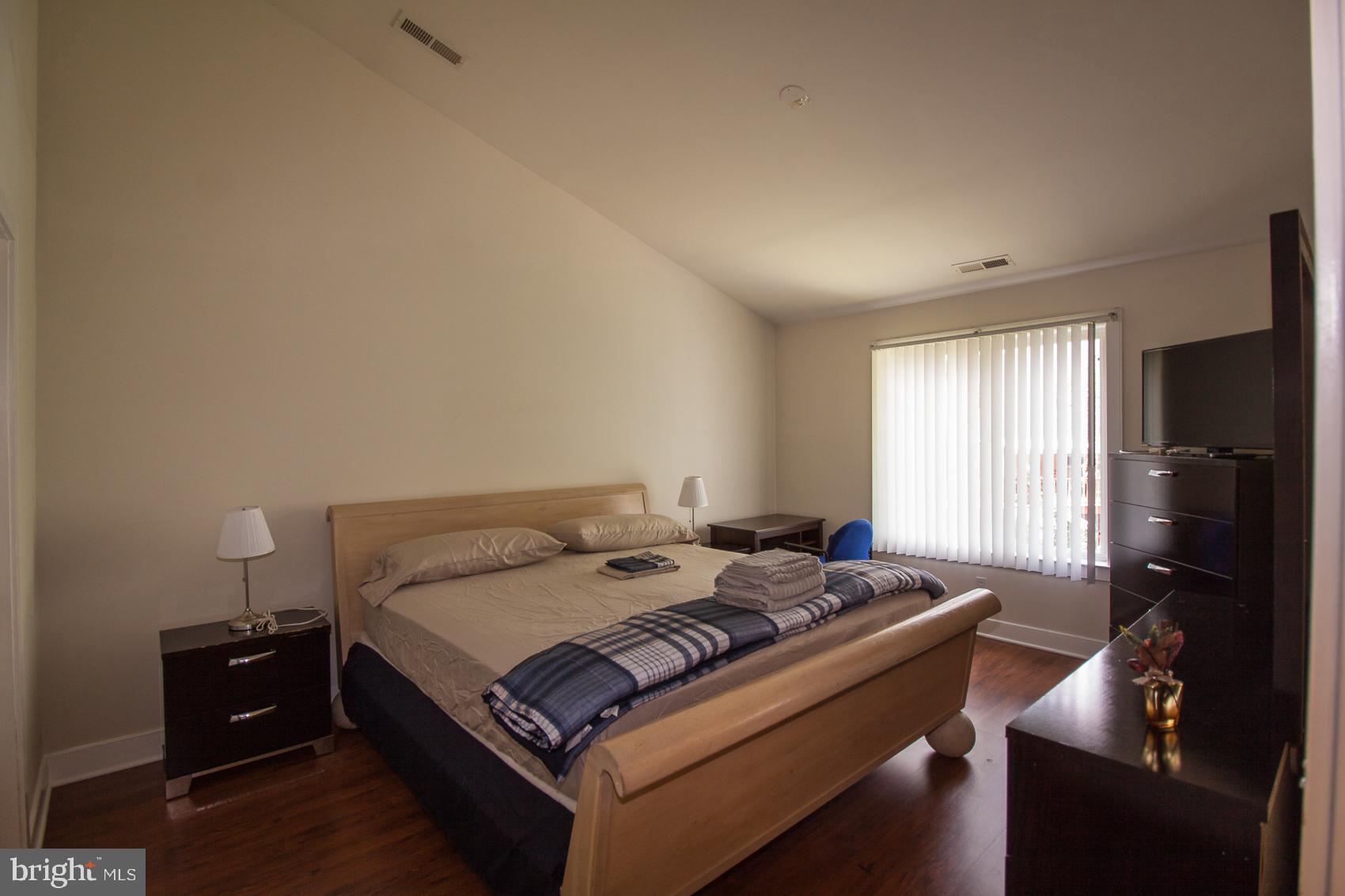 1630 Welsh Road, Unit 40E Philadelphia, PA 19115 - Photo 13 of 40