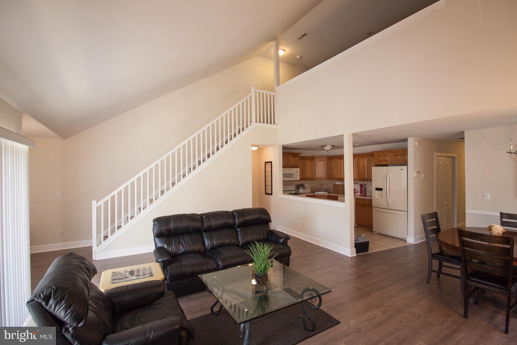 1630 Welsh Road, Unit 40E Philadelphia, PA 19115 - Photo 34 of 40