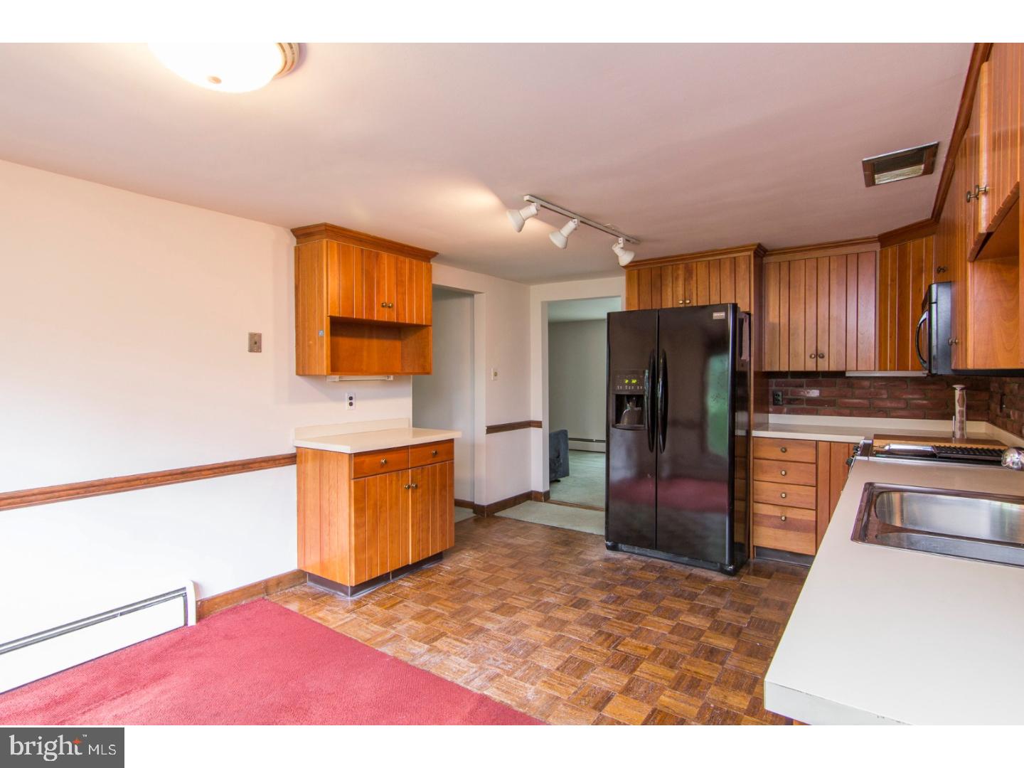 1706 Moyer Road Hatfield, PA 19440 - Photo 11 of 25 Kitchen