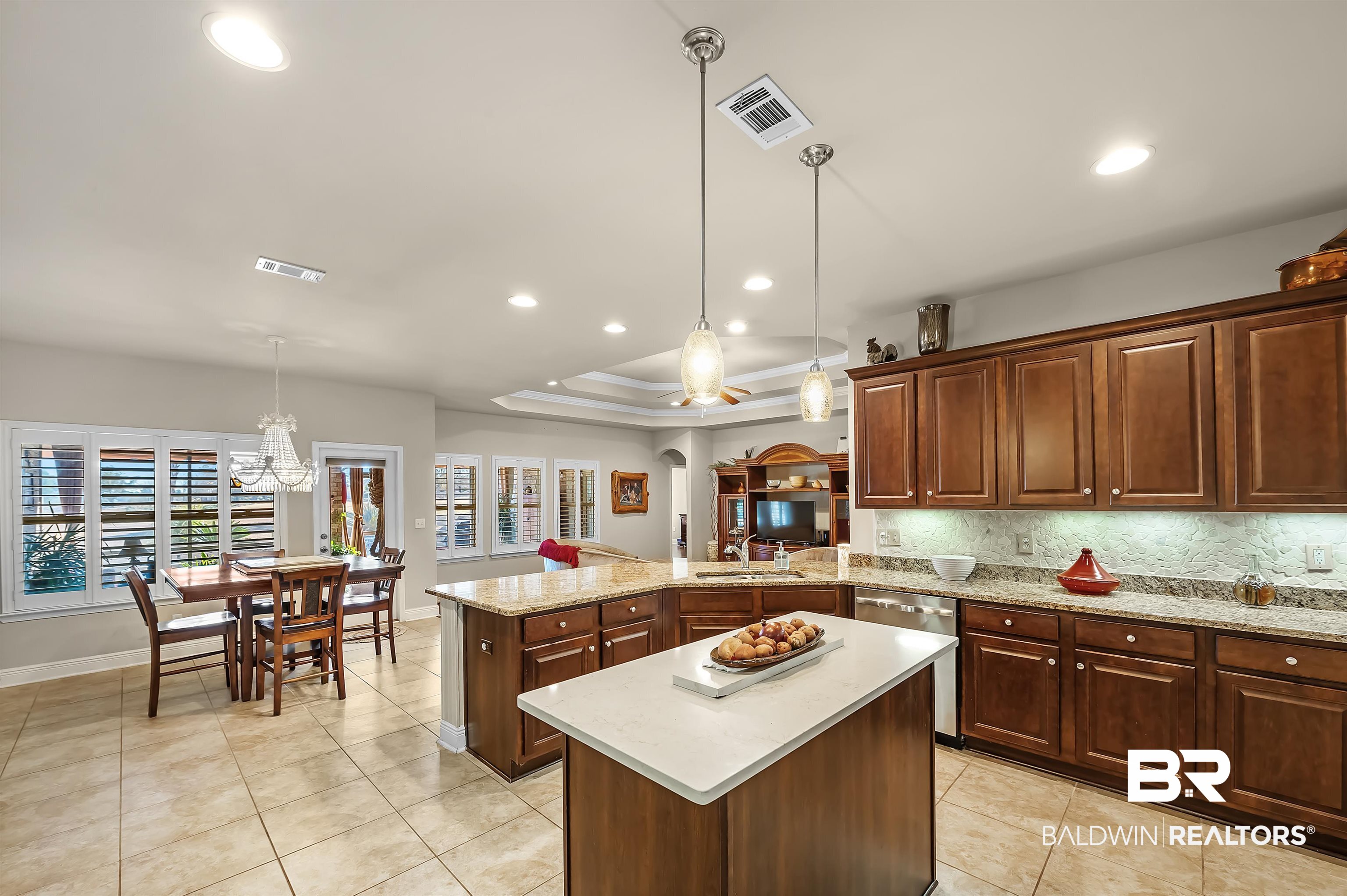 9812 Carnoustie Court Foley, AL 36535 - Photo 18 of 50 Kitchen