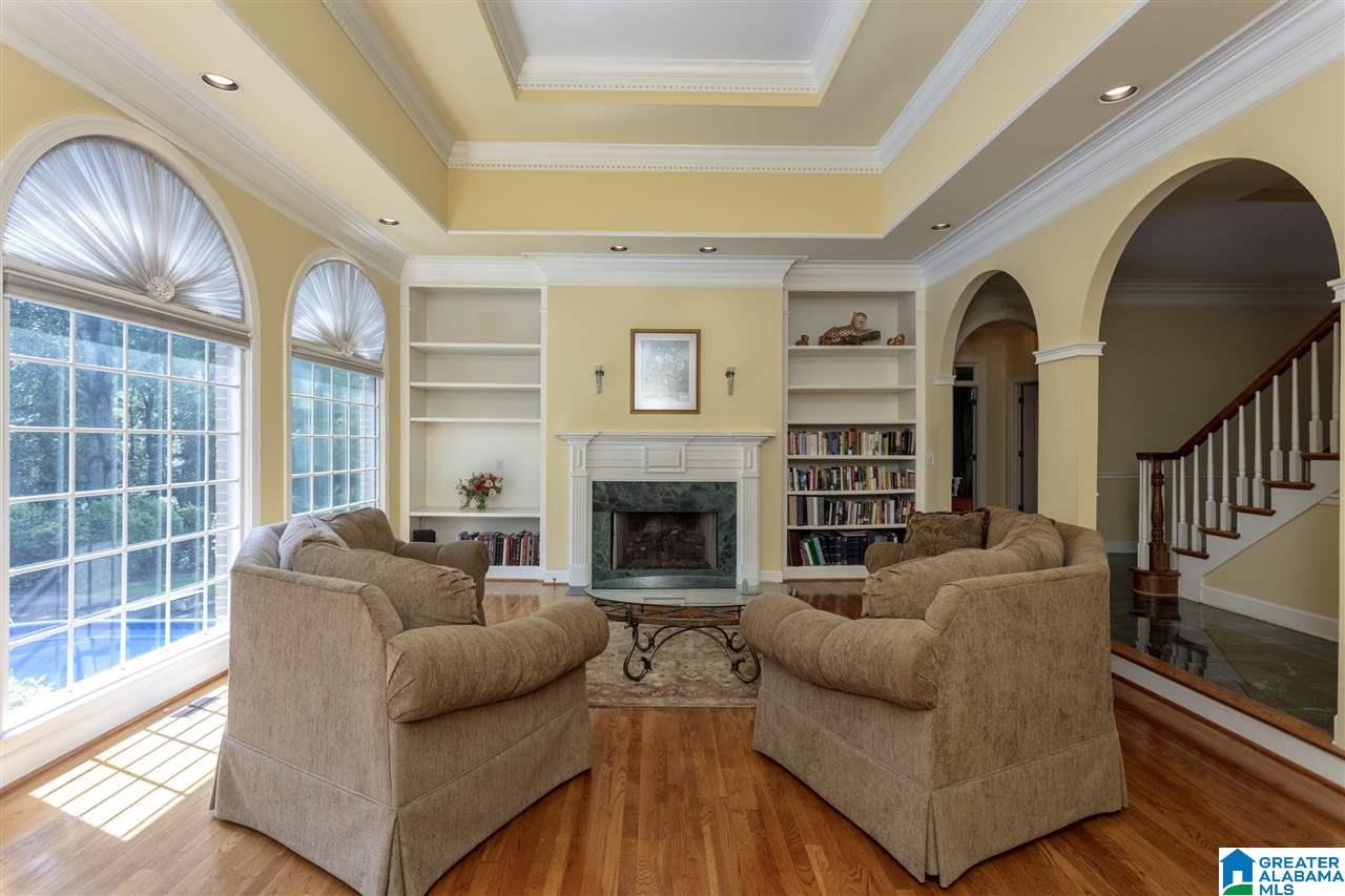 2121 Hickory Ridge Circle Birmingham, AL 35243 - Photo 13 of 50