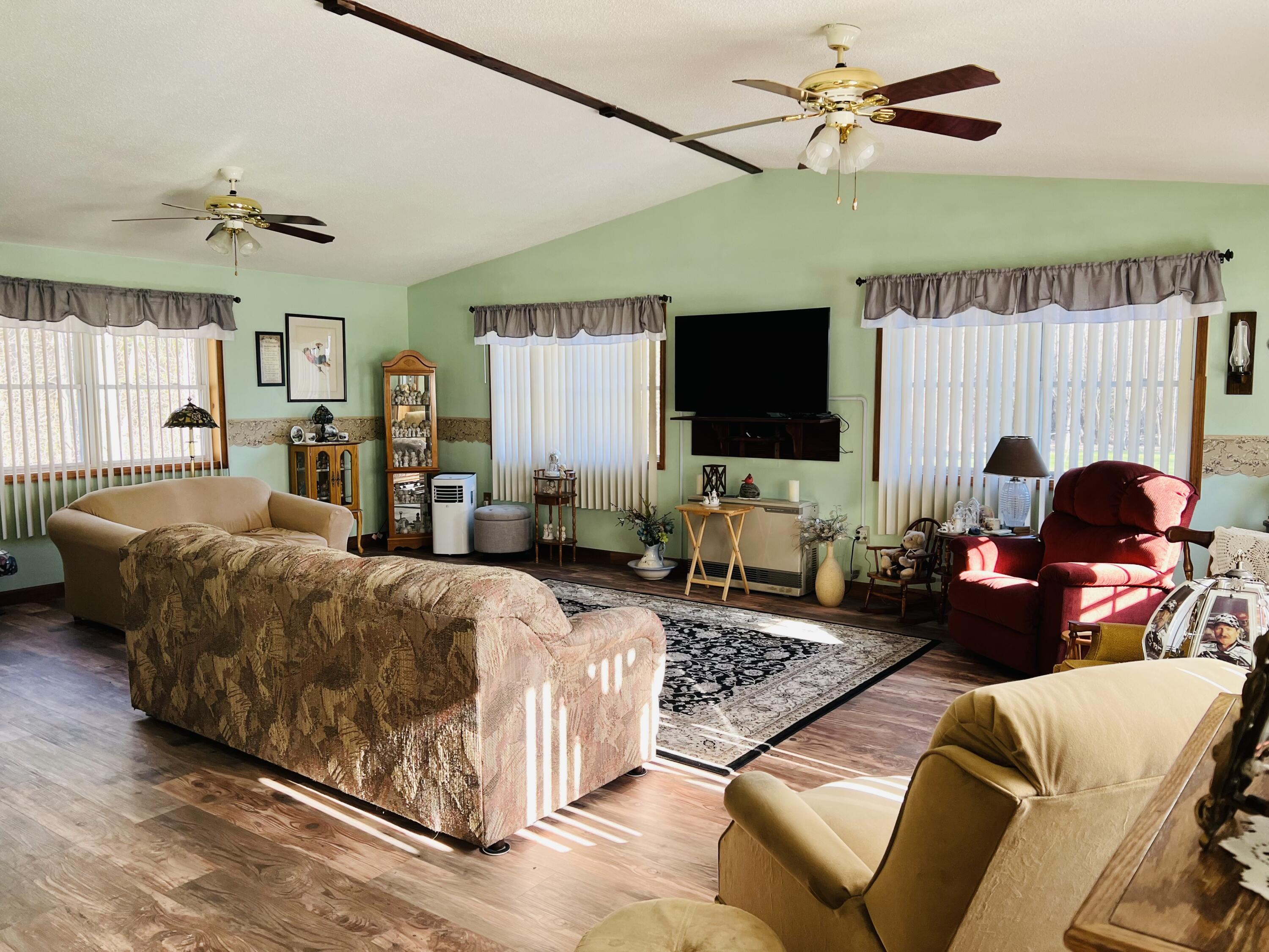 274 Bradford Road Plattsburgh, NY 12901 - Photo 6 of 30 Gallery Image 6
