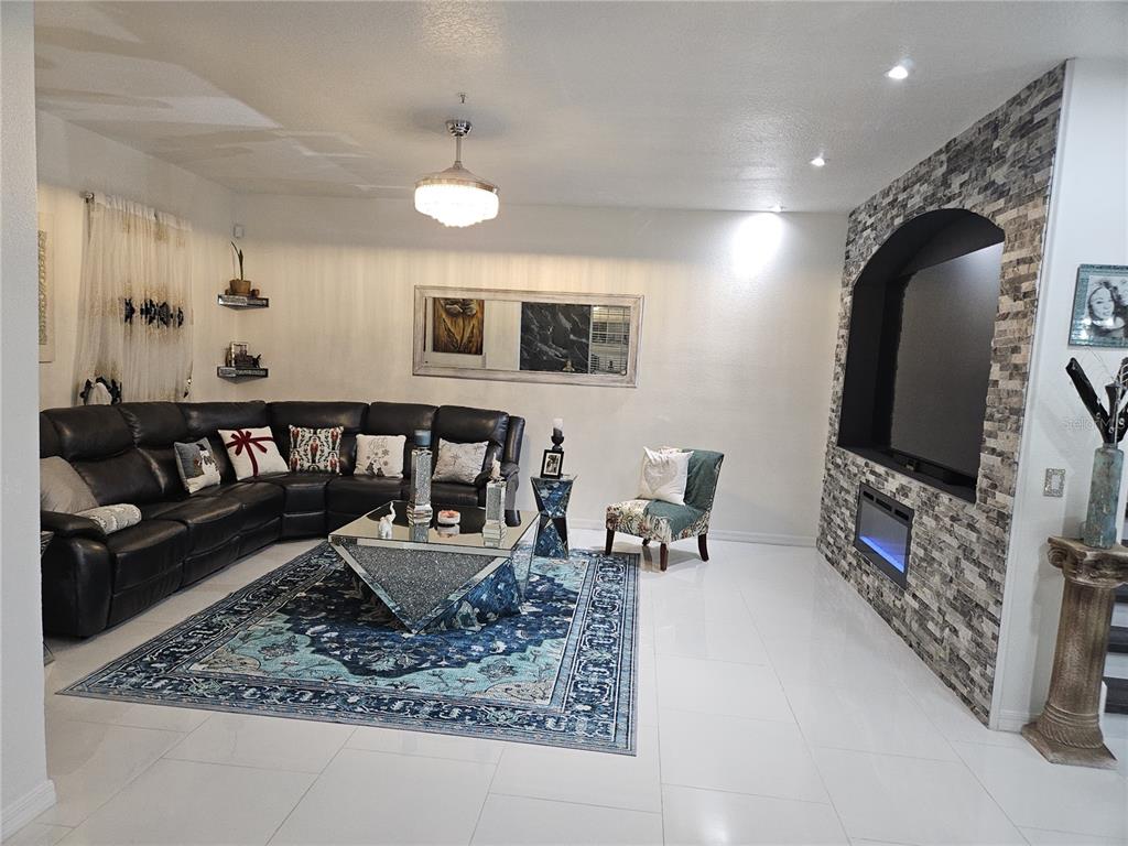 3565 Clay Brick Road Harmony, FL 34773 - Photo 9 of 21 Gallery Image 9