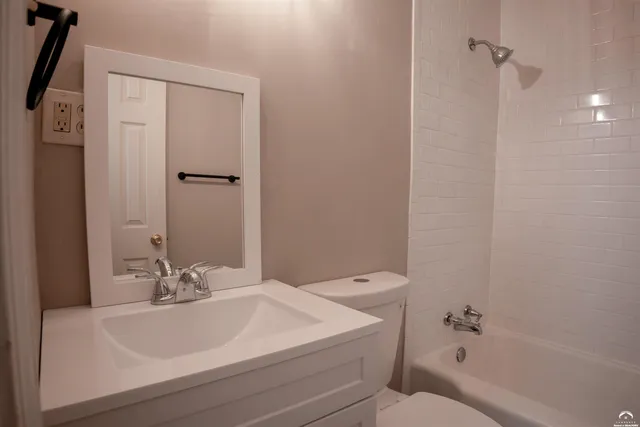 $225,000 | 314 Oklahoma Street, Lawrence, KS 66046