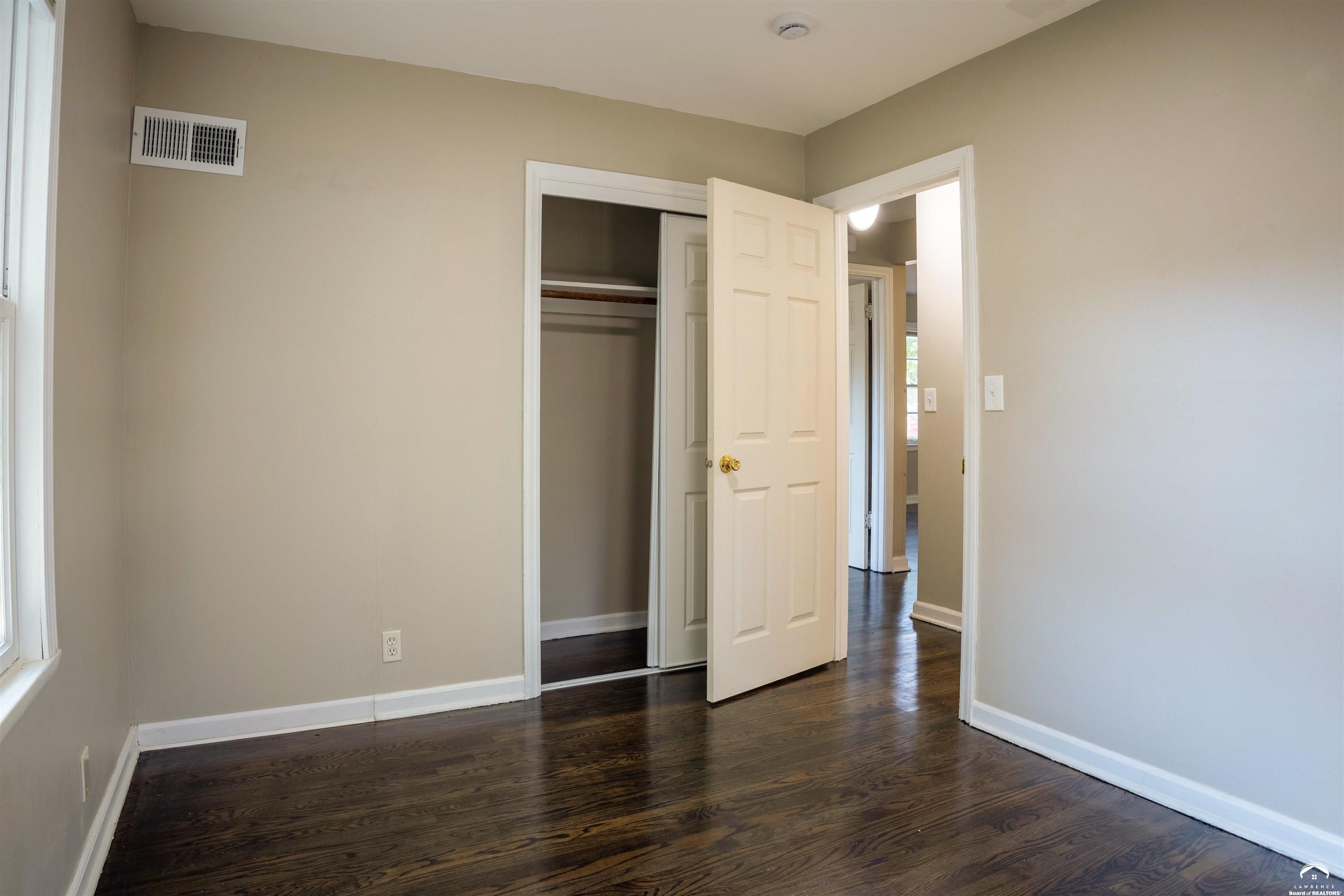 314 Oklahoma Street Lawrence, KS 66046 - Photo 16 of 19