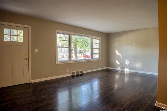 $225,000 | 314 Oklahoma Street, Lawrence, KS 66046