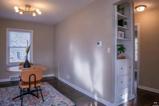 $216,600 | 314 Oklahoma Street, Lawrence, KS 66046