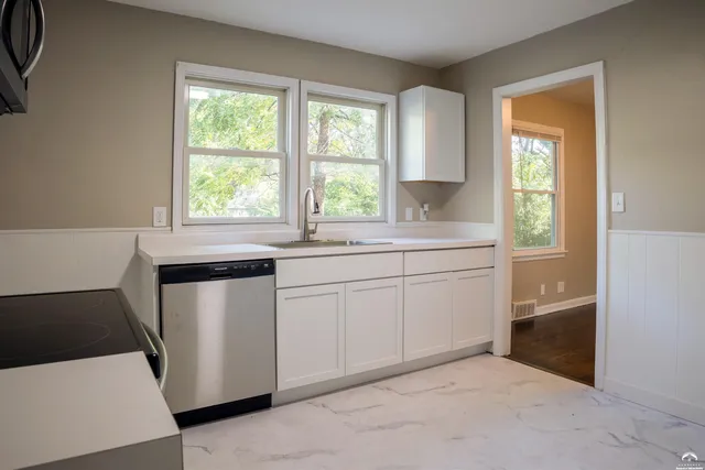 $225,000 | 314 Oklahoma Street, Lawrence, KS 66046