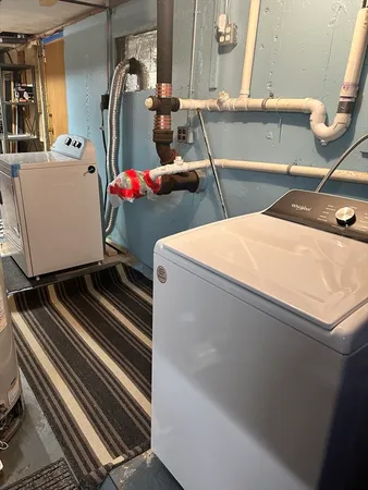 a close view of sink
