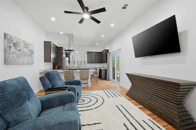 $385,000 | 13866 Wilderness Way, Kingston, OK 73439