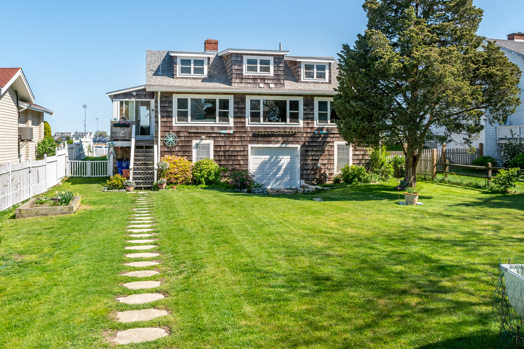 160 Jefferson Road Bourne, MA 02532 - Photo 3 of 45 Front Streetside Yard