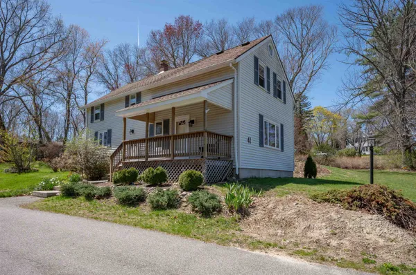 $445,000 | 41 Main Street, Atkinson, NH 03811
