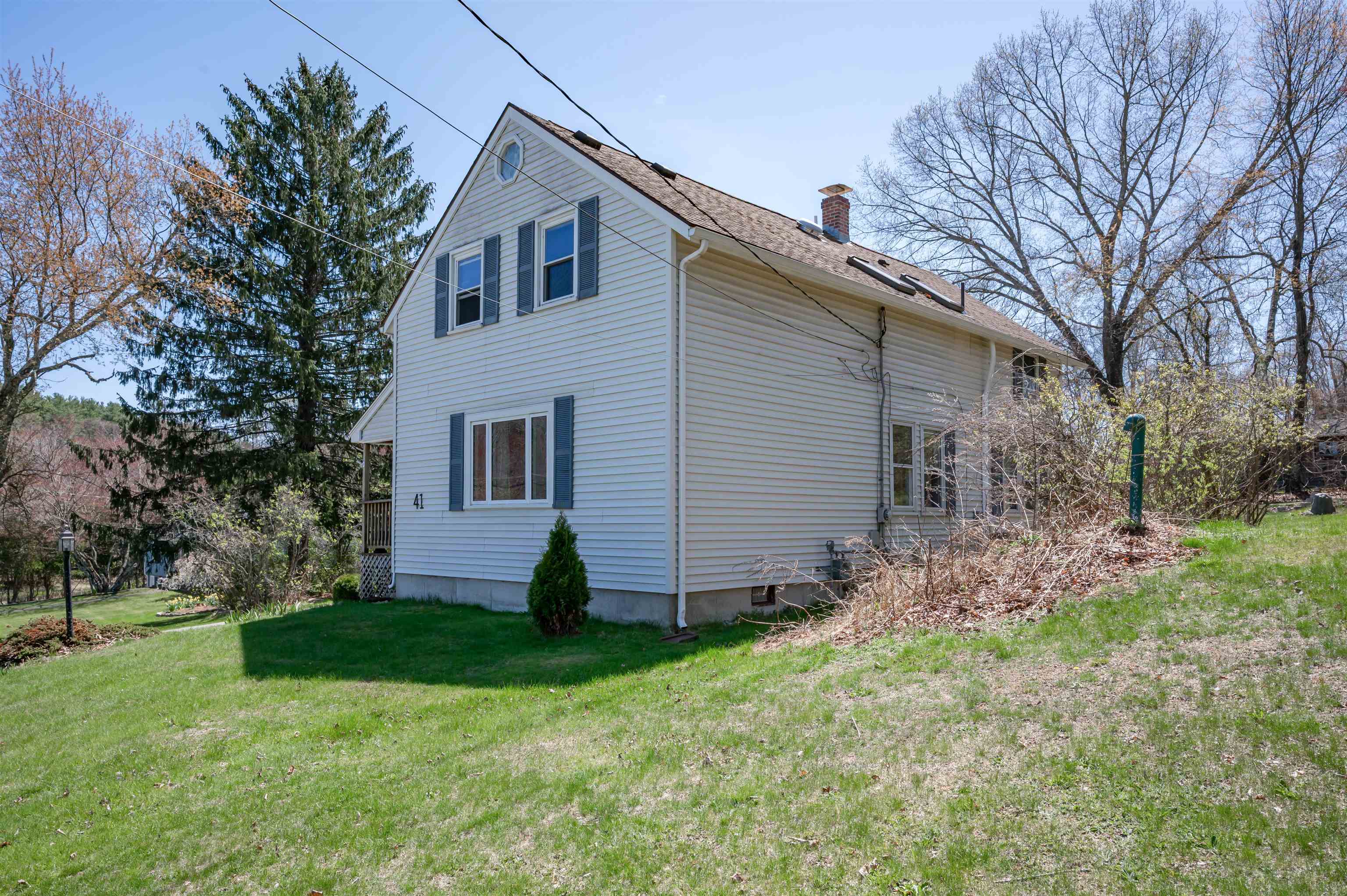 41 Main Street Atkinson, NH 03811 - Photo 5 of 40