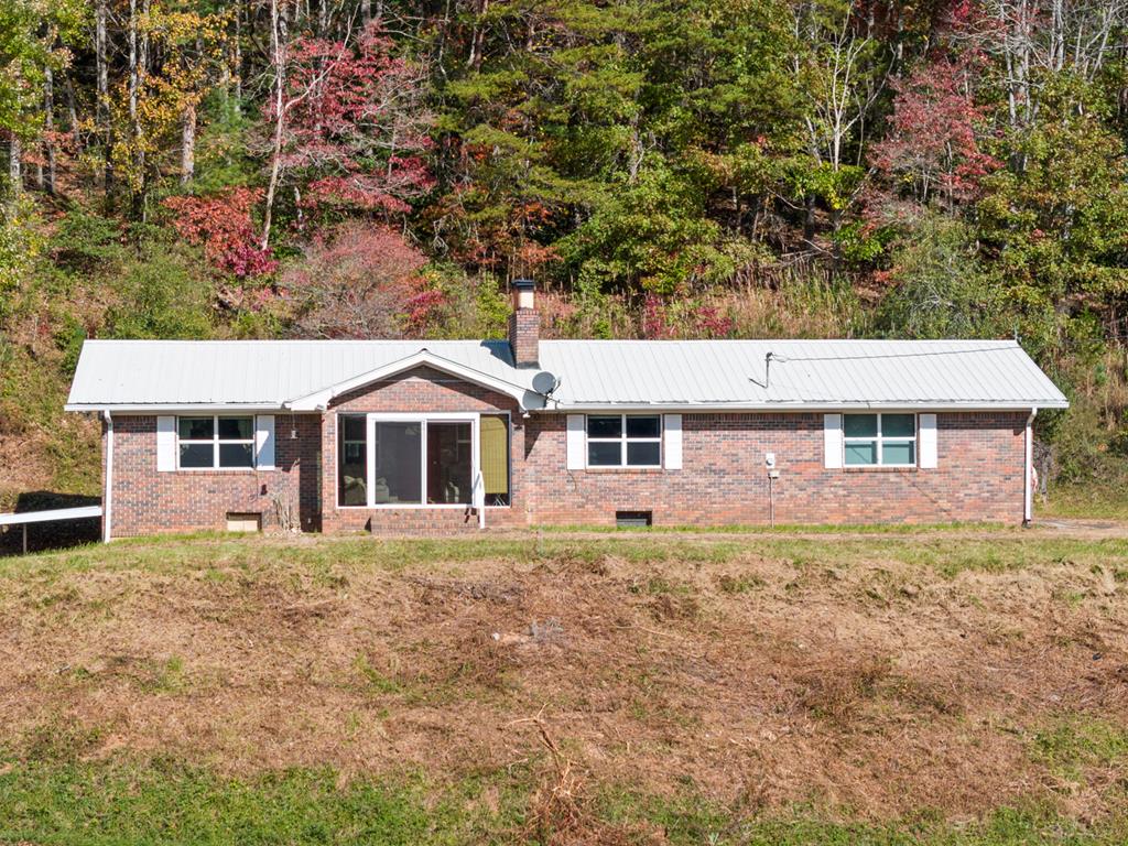 492 Johnny Gap Road Suches, GA 30572 - Photo 1 of 16 Main View