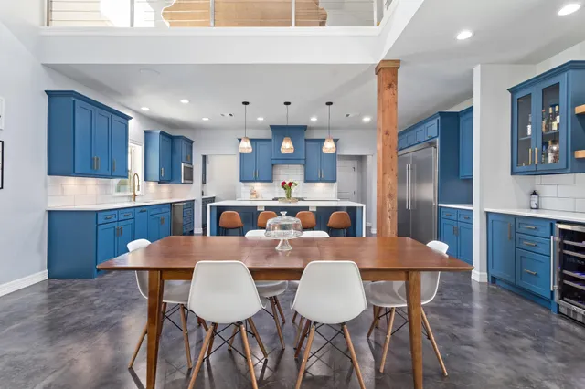 $650,000 | 847 West Buccaneer Drive, Winnie, TX 77665