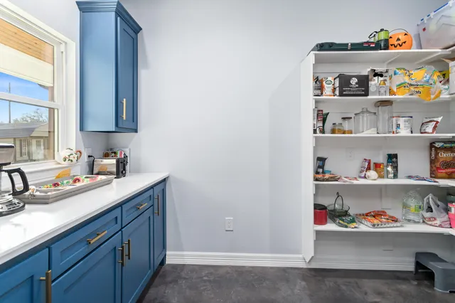 $650,000 | 847 West Buccaneer Drive, Winnie, TX 77665