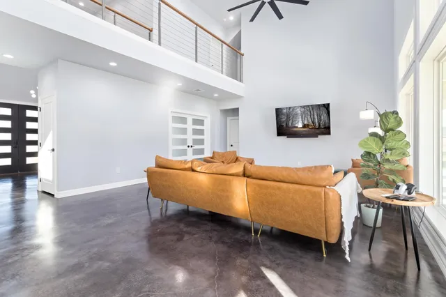 $650,000 | 847 West Buccaneer Drive, Winnie, TX 77665