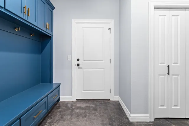 $650,000 | 847 West Buccaneer Drive, Winnie, TX 77665