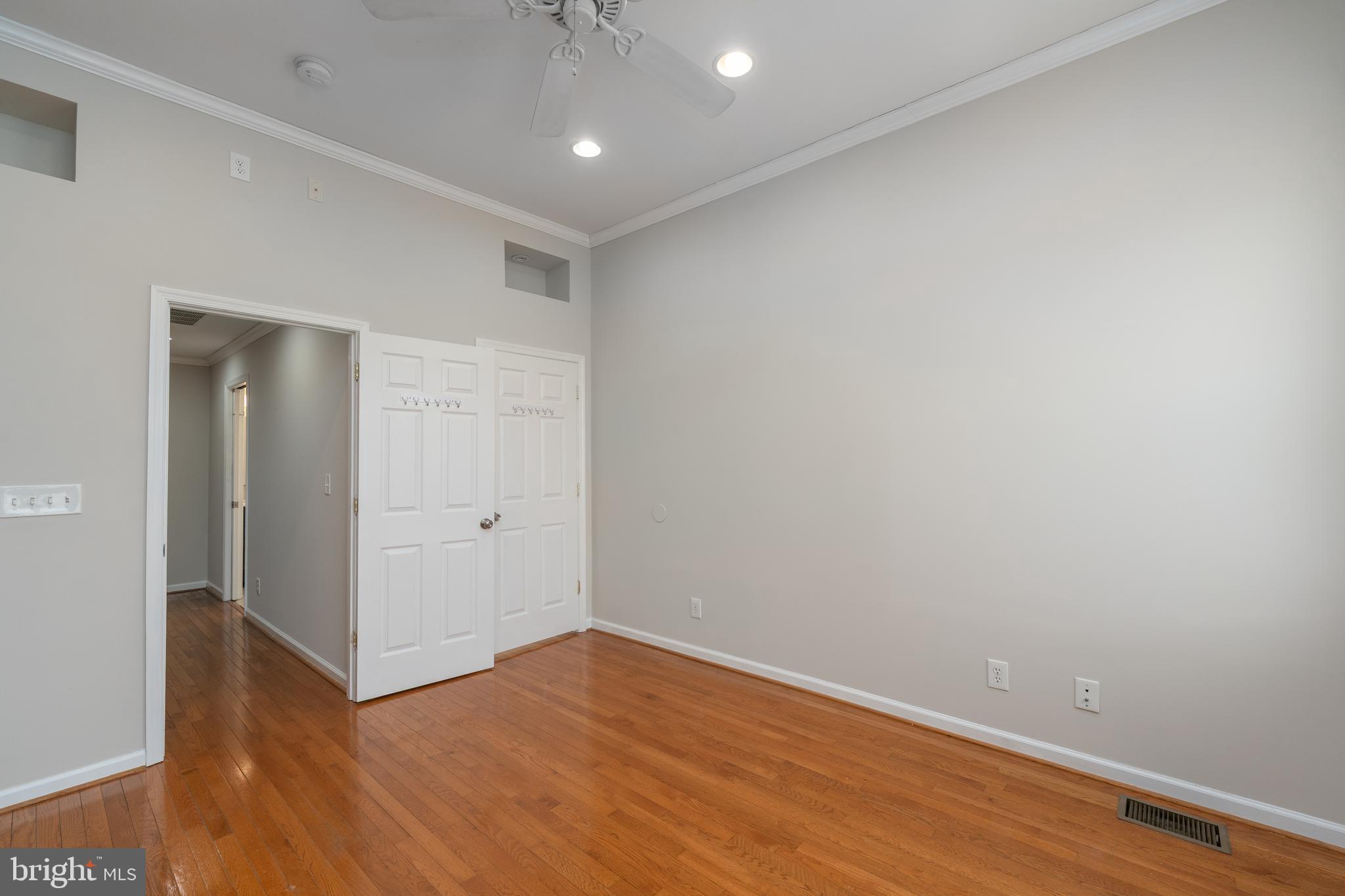 800 Grundy Street Baltimore, MD 21224 - Photo 16 of 41 Front Bedroom- Second Level