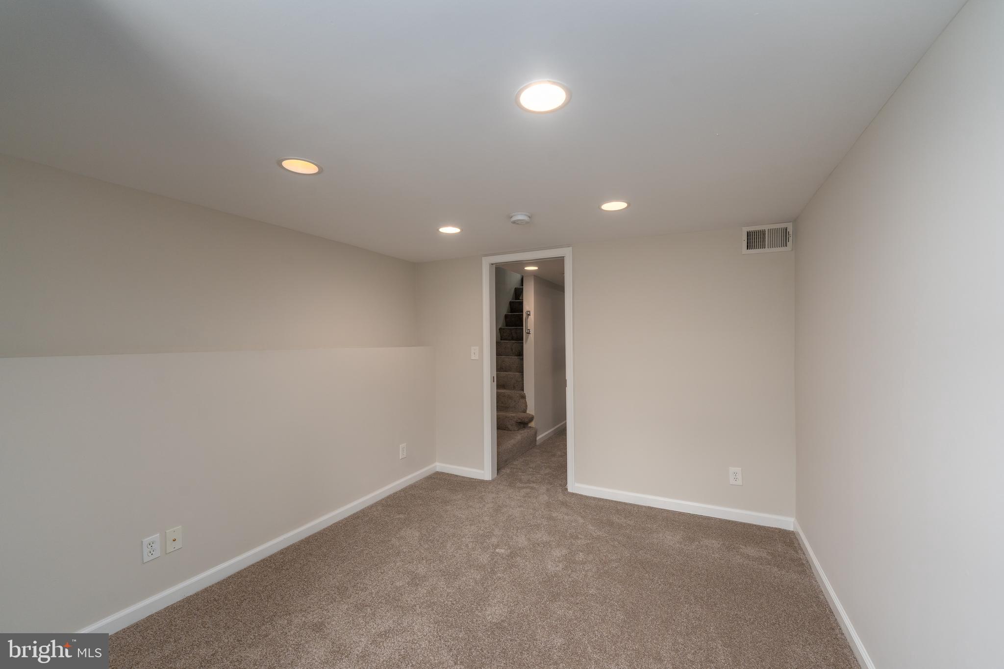 800 Grundy Street Baltimore, MD 21224 - Photo 28 of 41 Lower Level Bedroom