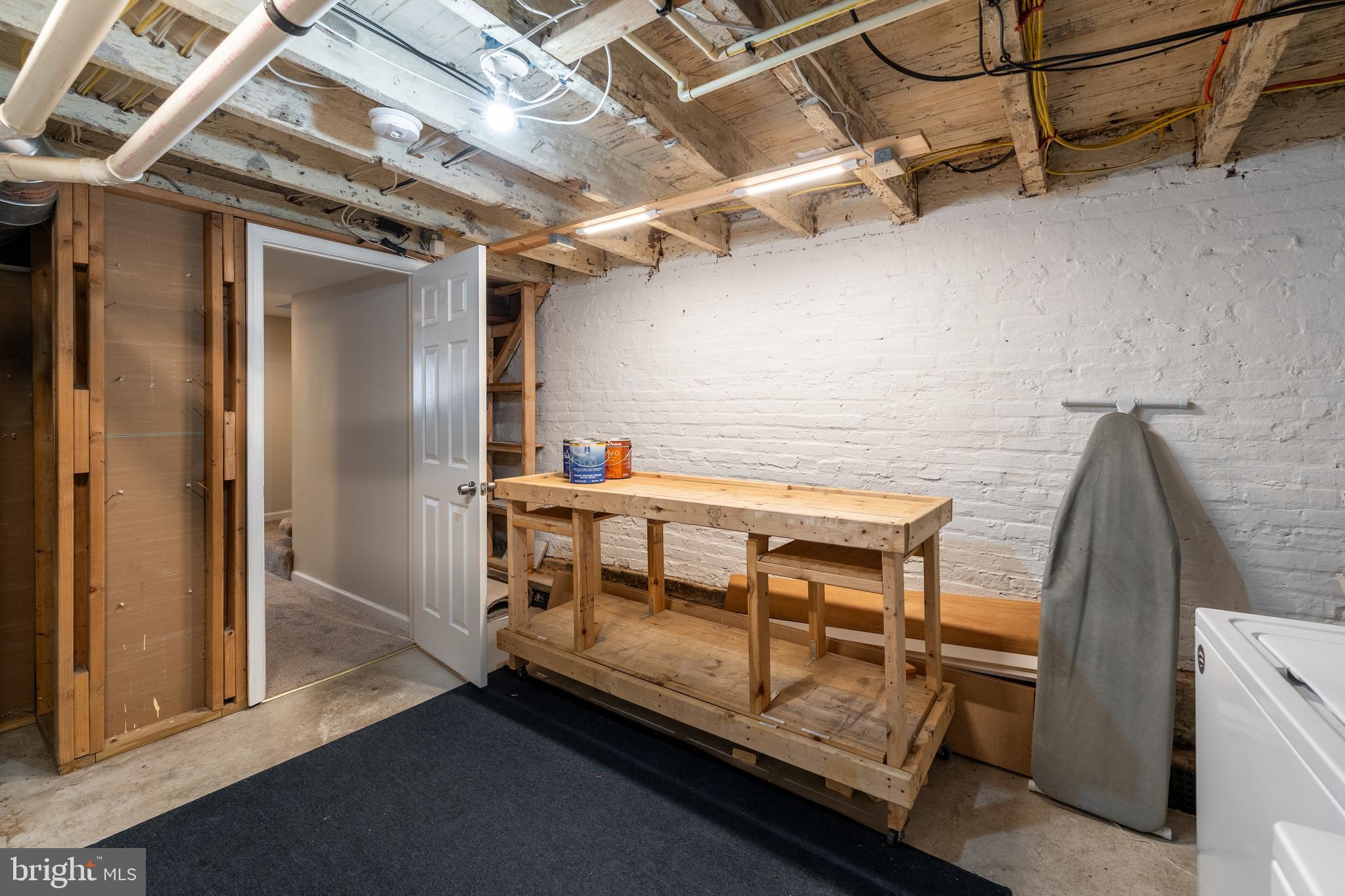 800 Grundy Street Baltimore, MD 21224 - Photo 30 of 41 Rear Utility Room/Laundry Room