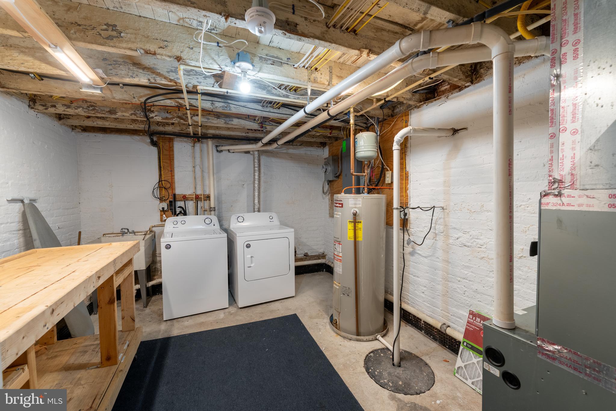 800 Grundy Street Baltimore, MD 21224 - Photo 31 of 41 Rear Utility Room/Laundry Room