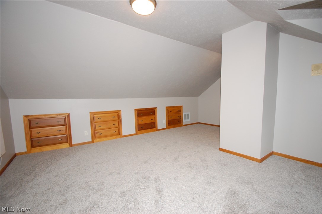 4677 Kirk Road Austintown, OH 44515 - Photo 20 of 31 Gallery Image 20