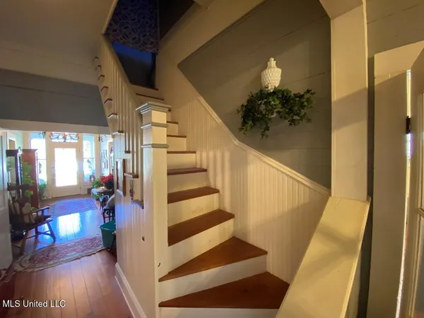 $225,000 | 209 Downing Street, Hazlehurst, MS 39083