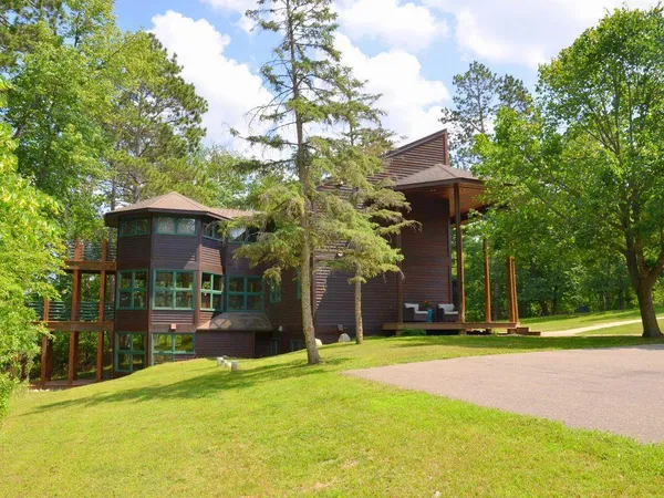 $1,880,000 | 27620 Island View Drive, Park Rapids, MN 56470