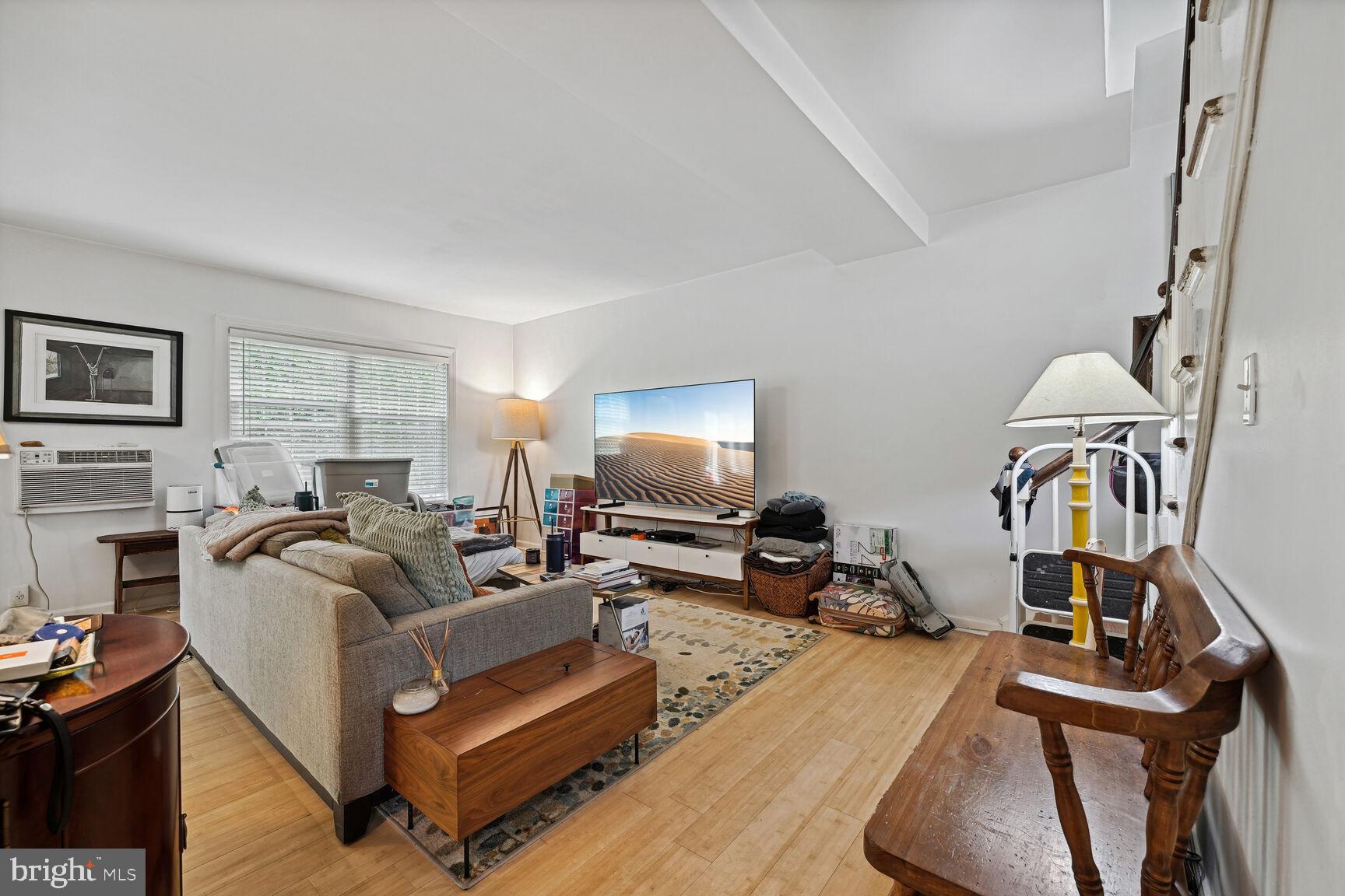 1665 Preston Road Alexandria, VA 22302 - Photo 2 of 12