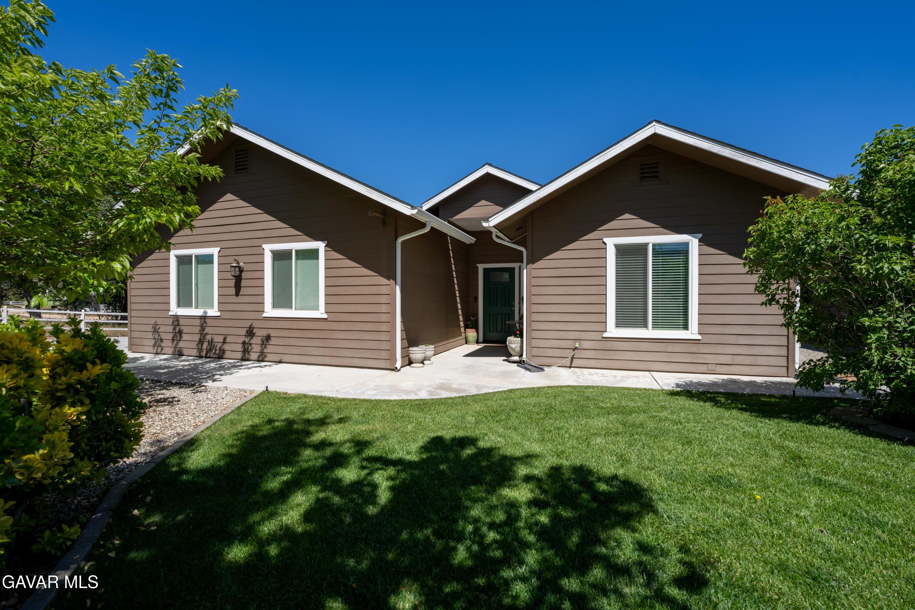 20761 Schout Road Tehachapi, CA 93561 - Photo 8 of 54 05-JYP03264-HDR