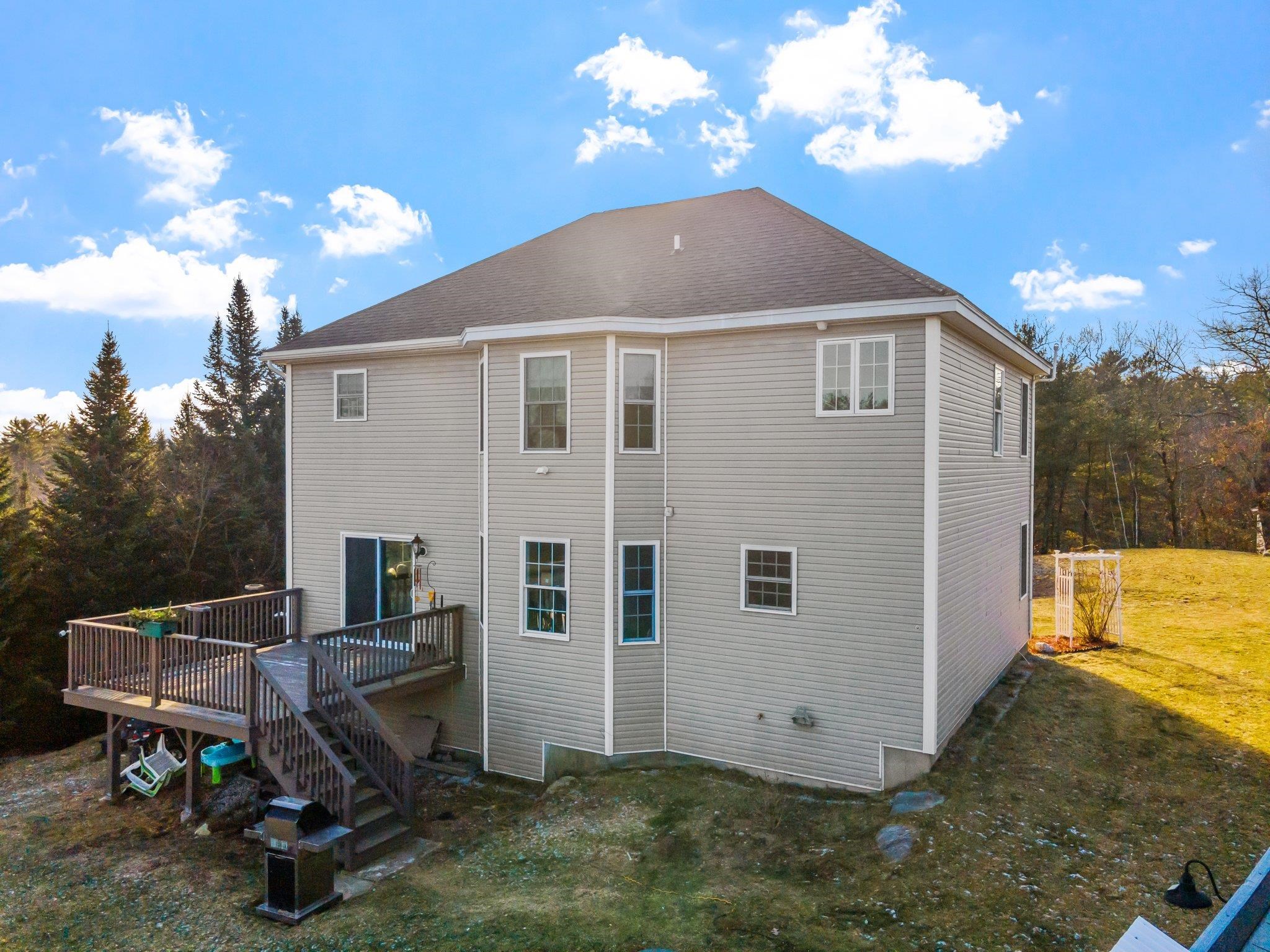 16 Fowler Road Epsom, NH 03234 - Photo 3 of 40