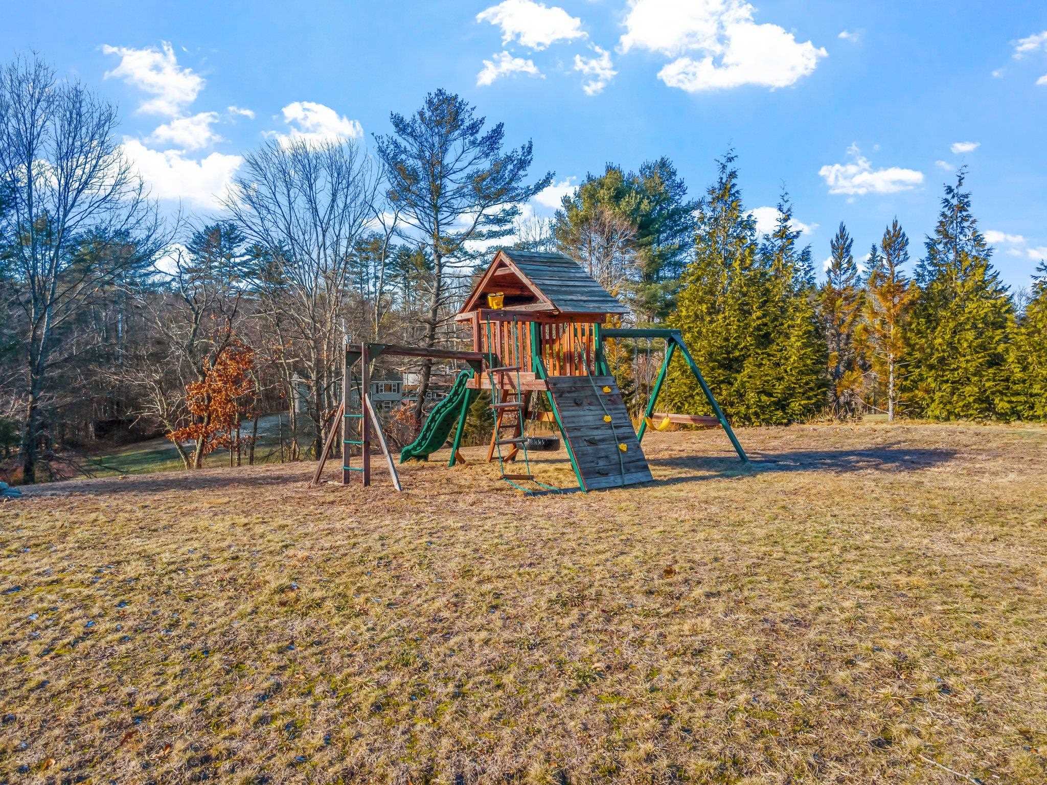 16 Fowler Road Epsom, NH 03234 - Photo 7 of 40