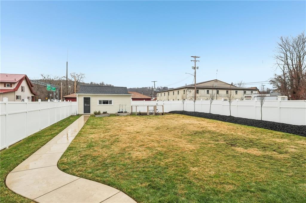 478 Jefferson Street Beaver, PA 15009 - Photo 37 of 44