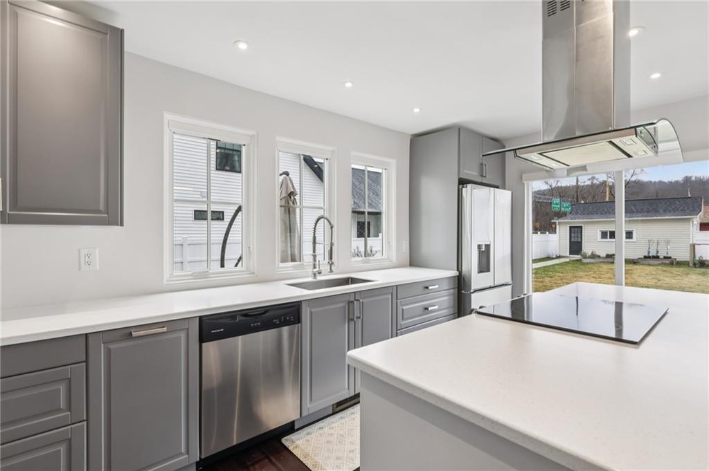 478 Jefferson Street Beaver, PA 15009 - Photo 9 of 44