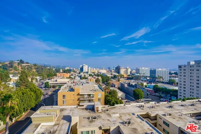 $5,550 | 7250 Franklin Avenue, Unit 802, Los Angeles, CA 90046