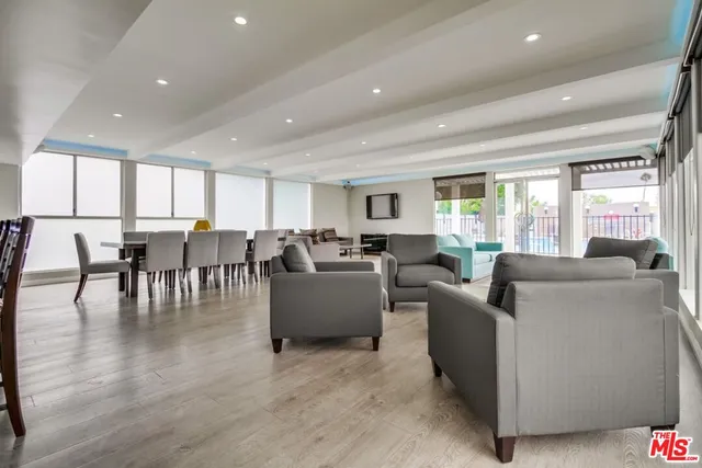 $5,550 | 7250 Franklin Avenue, Unit 802, Los Angeles, CA 90046