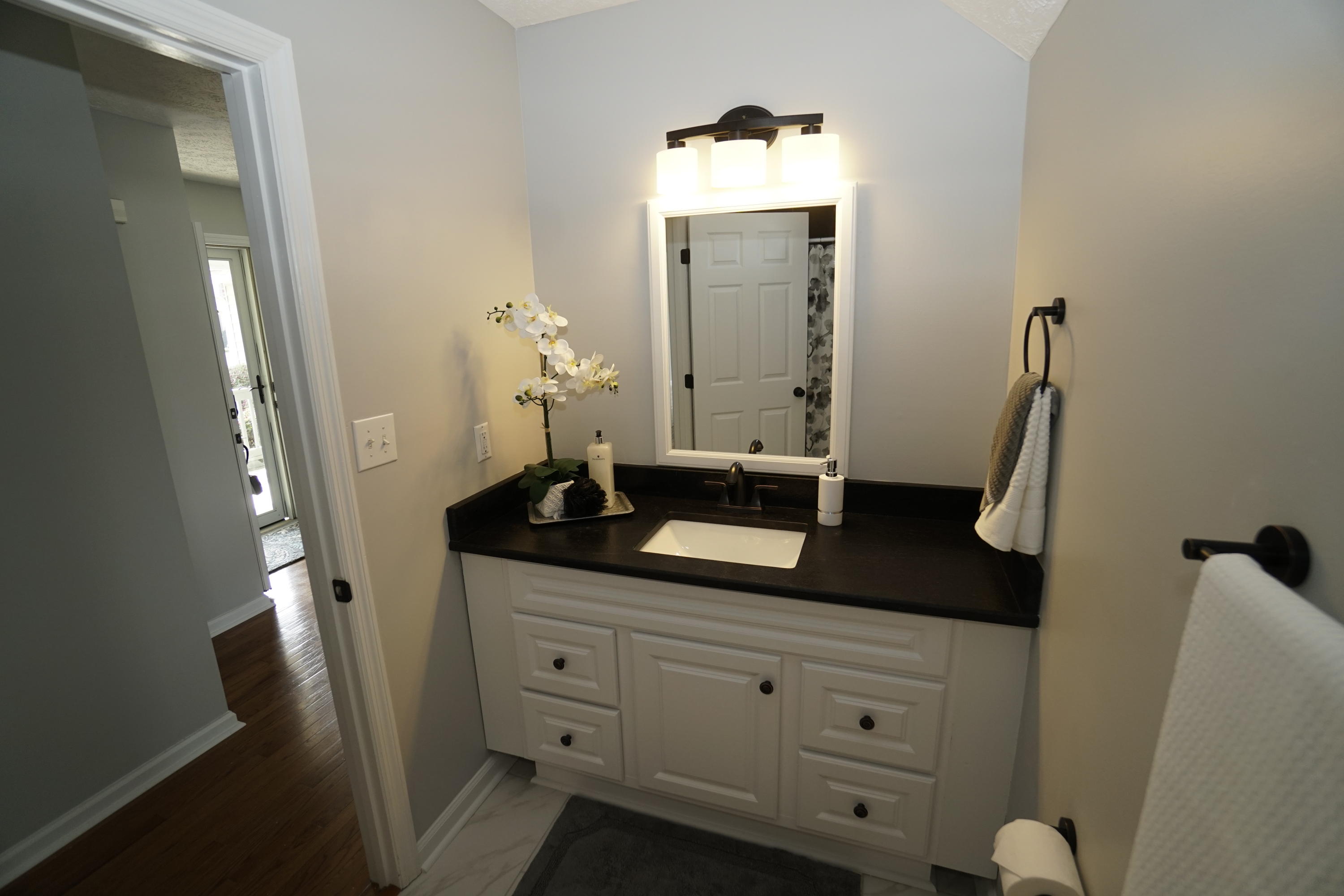 107 Cherian Court Pooler, GA 31322 - Photo 21 of 50 Full bath with granite countertop, tile floor and tile tub/shower area