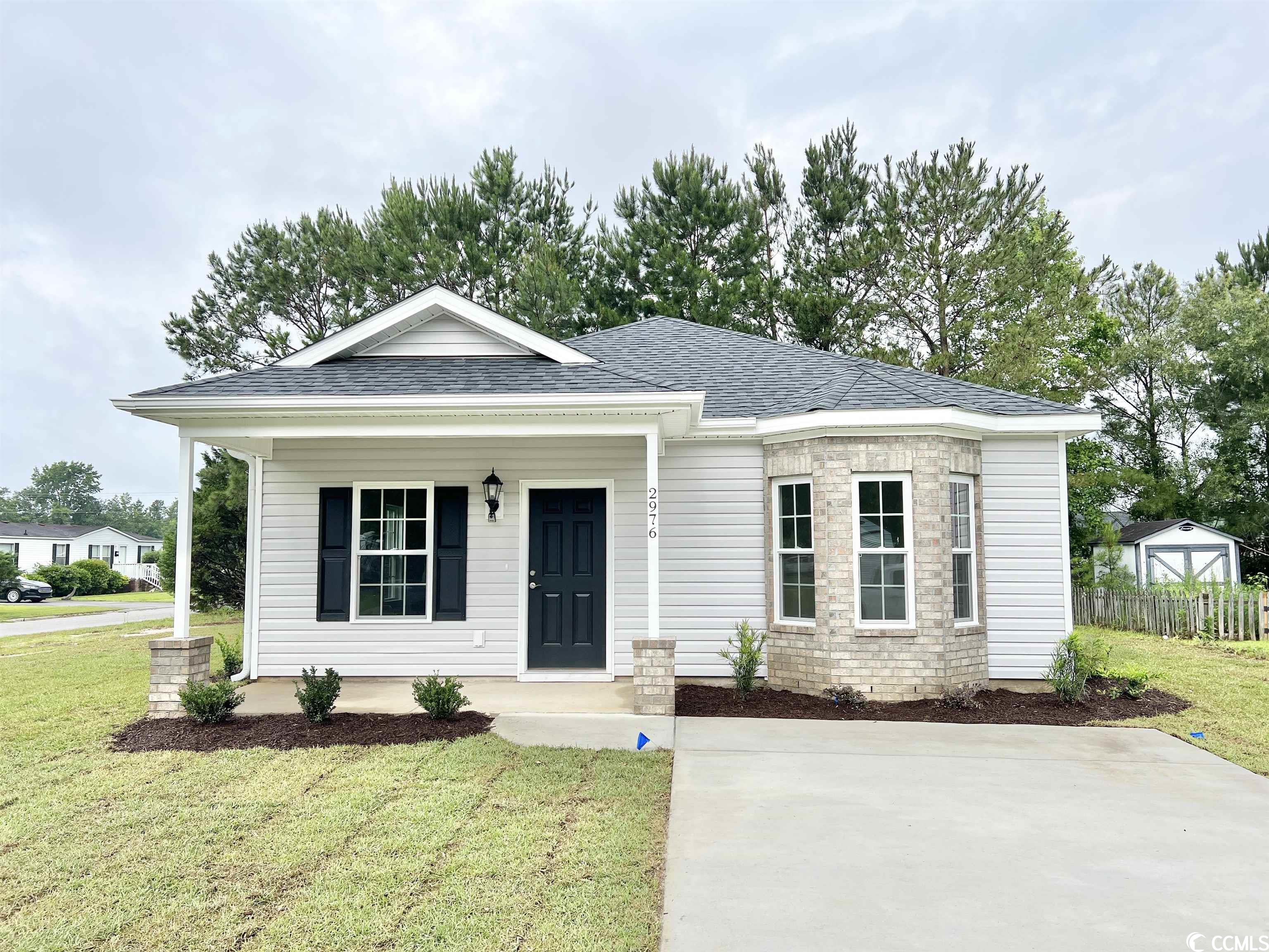 2976 Silverleaf Circle Loris, SC 29569 - Photo 1 of 15 Gallery Image 1