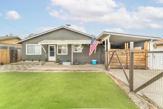 $515,000 | 832 Jackson Street, Winters, CA 95694