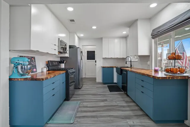 $515,000 | 832 Jackson Street, Winters, CA 95694