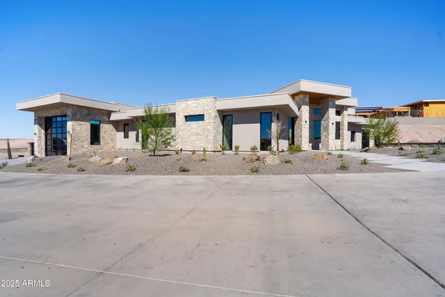 $3,950,000 | 2431 Dry Crk Court, Lake Havasu City, AZ 86406