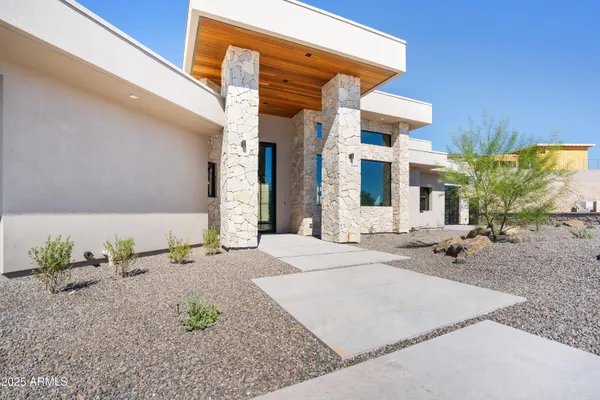 $3,795,000 | 2431 Dry Crk Court, Lake Havasu City, AZ 86406
