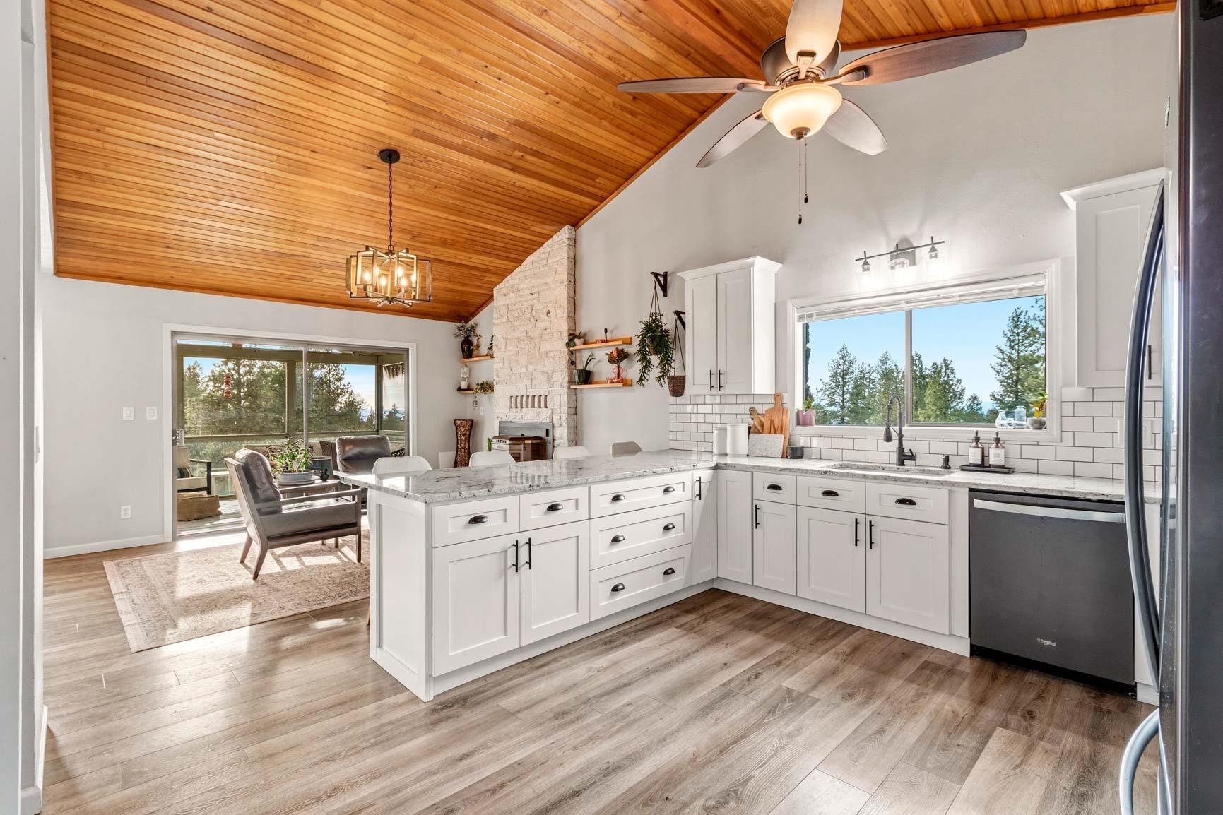16740 Foothills Road Spokane, WA 99217 - Photo 9 of 50
