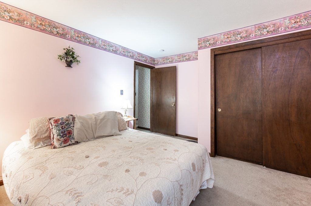 140 Ruby Road Dracut, MA 01826 - Photo 24 of 41 Gallery Image 24
