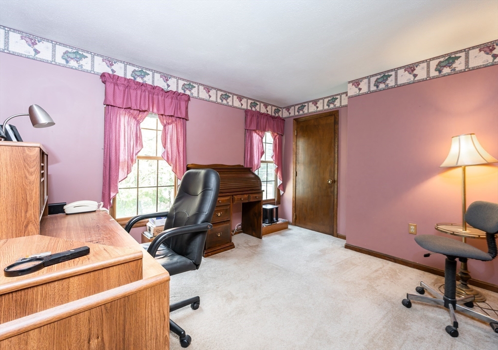 140 Ruby Road Dracut, MA 01826 - Photo 26 of 41 Gallery Image 26