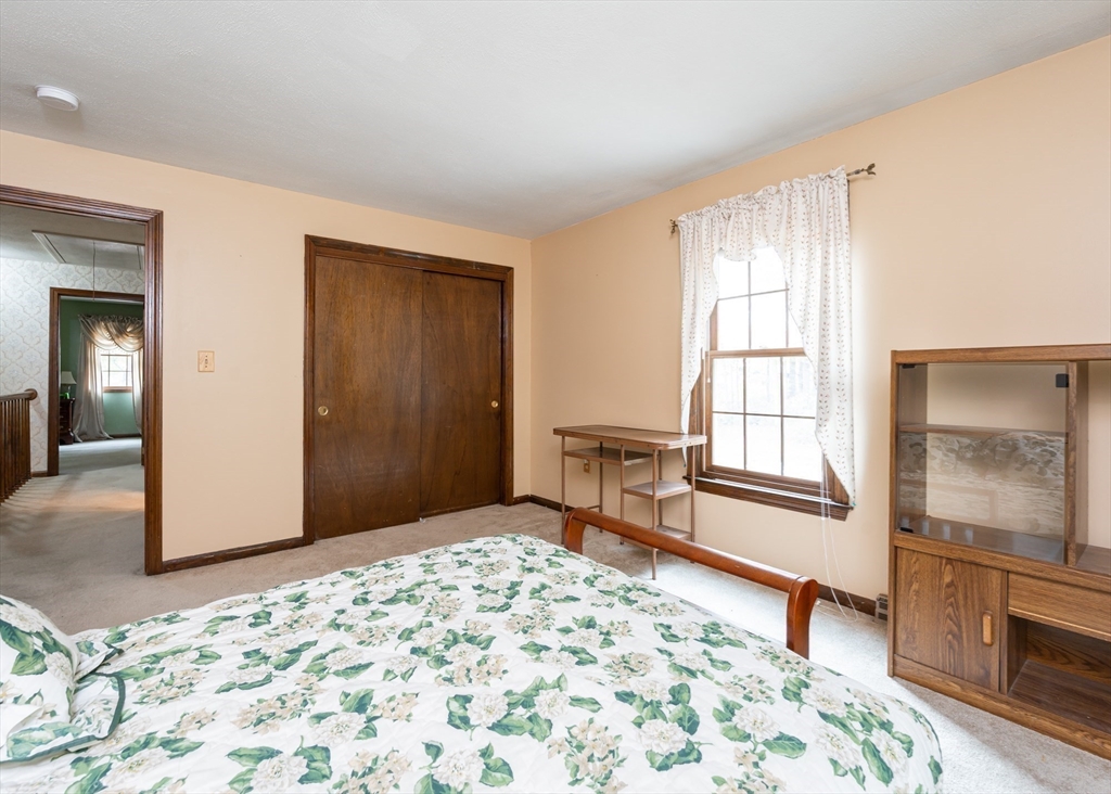 140 Ruby Road Dracut, MA 01826 - Photo 28 of 41 Gallery Image 28