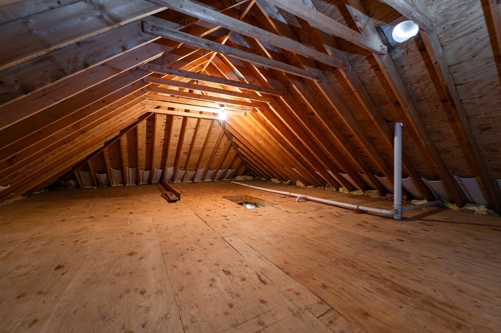 140 Ruby Road Dracut, MA 01826 - Photo 29 of 41 Gallery Image 29