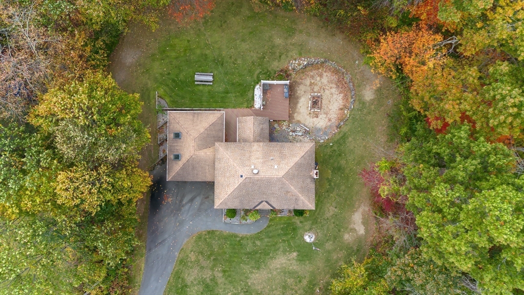 140 Ruby Road Dracut, MA 01826 - Photo 39 of 41 Gallery Image 39