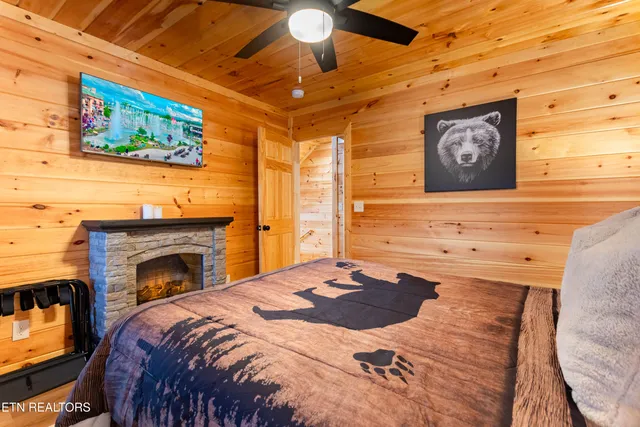 $699,000 | 2138 Rising Fawn Way, Sevierville, TN 37862